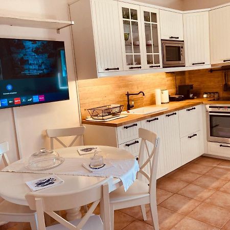 Villa Lux House Next To The Airport Of Athens. Transport 24H Artemida  Exterior foto
