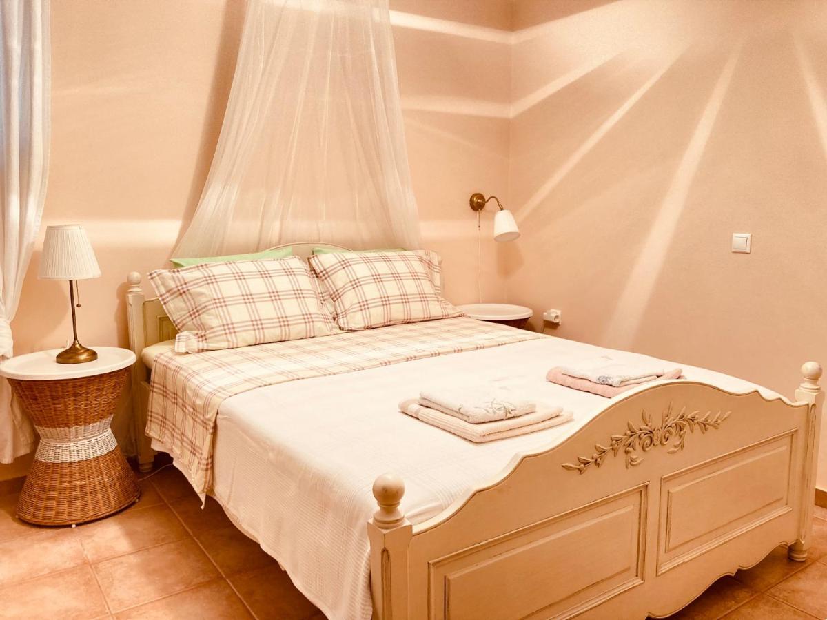 Villa Lux House Next To The Airport Of Athens. Transport 24H Artemida  Exterior foto